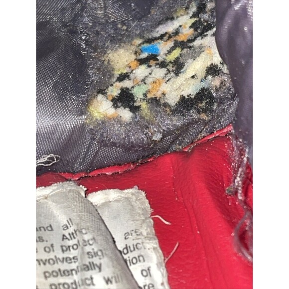 Title Classic Training Boxing Gloves Black And Red Size L FLAWED SEE DESCRIPTION - Picture 6 of 13